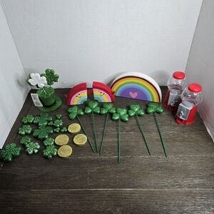St Patrick's Day Farmhouse Tiered Tray Decor Bundle Gumball Machine Rainbow